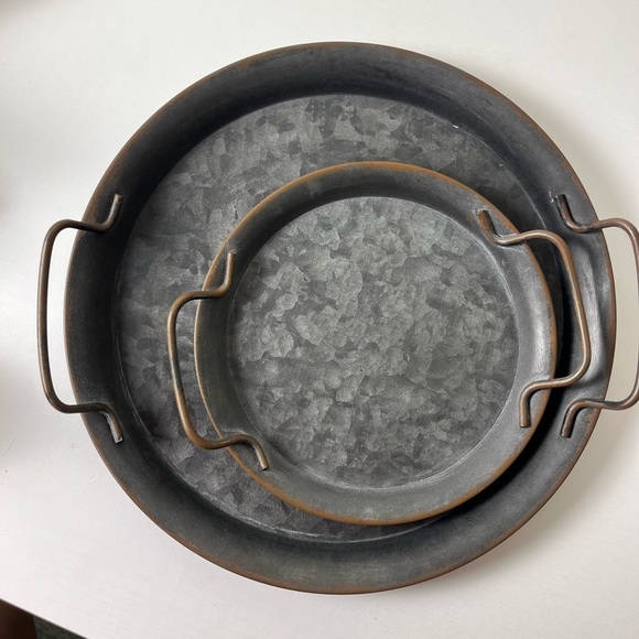 THE NEWBURY IRON TRAY - Picture 1 of 6